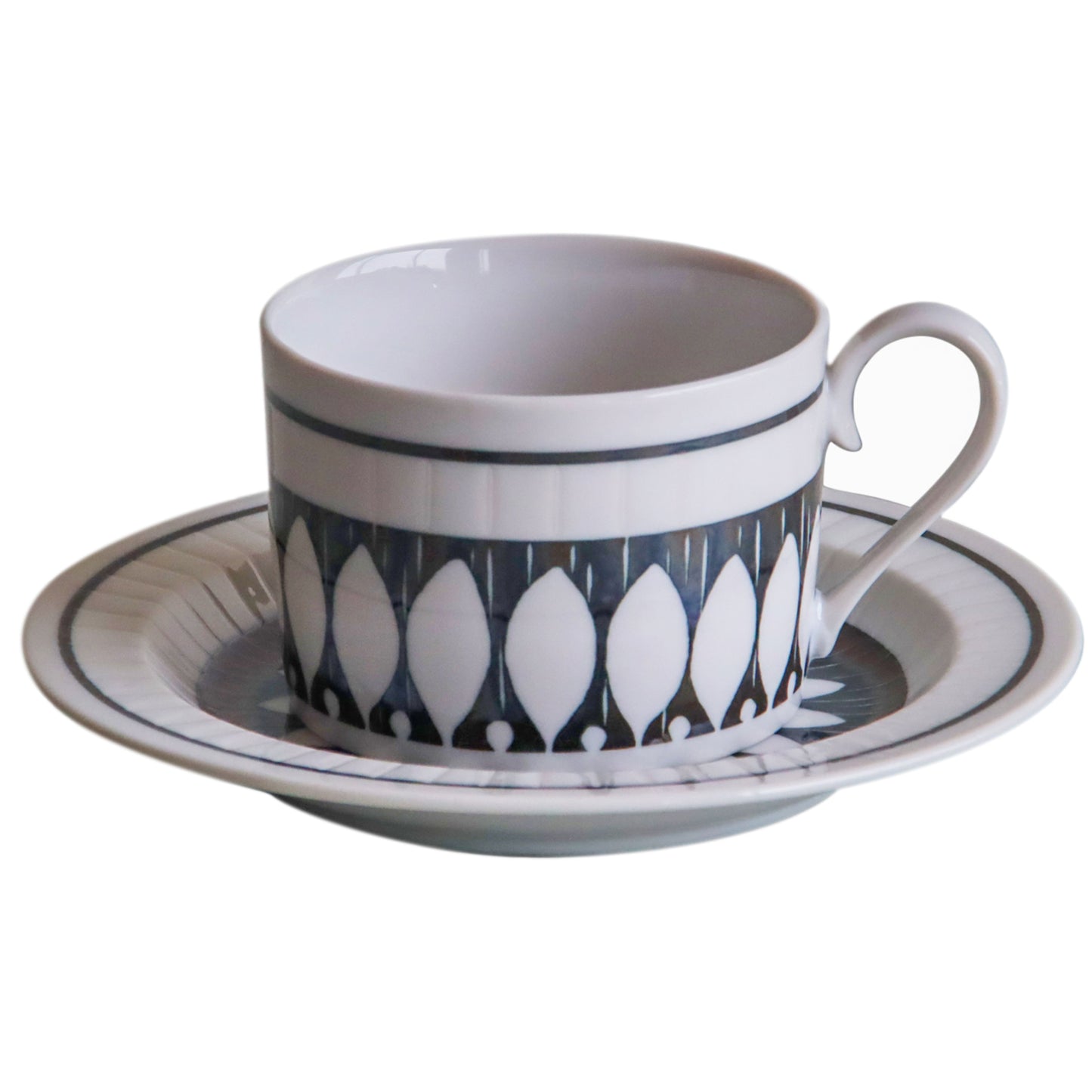 Antico Flower Cup & Saucer - Daisy