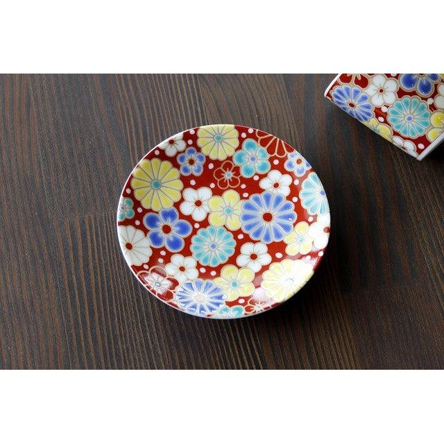 Small Plate (KUTANI Ware / UME KIKU MOYO) - ECI Online store│One dollar 100 yen shop