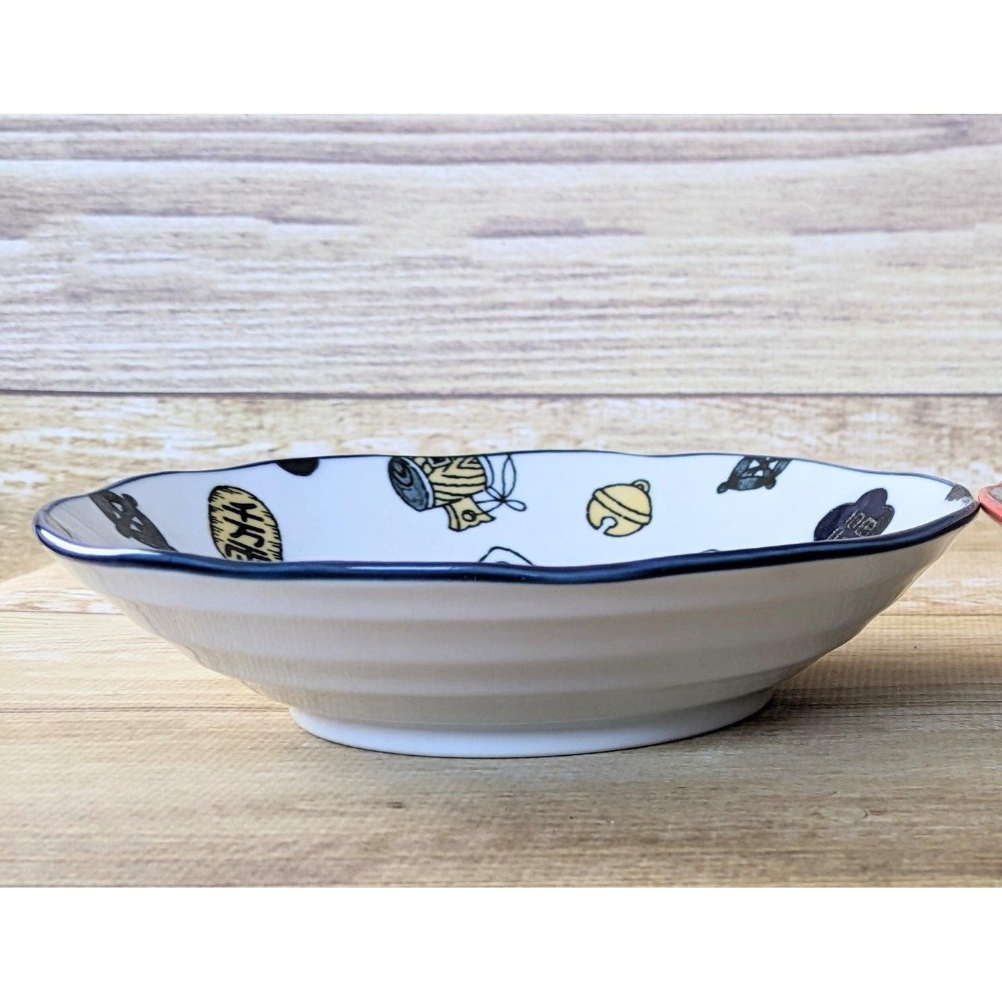 Plates (Waving cat (for good luck) / Navy 8) - ECI Online store│One dollar 100 yen shop