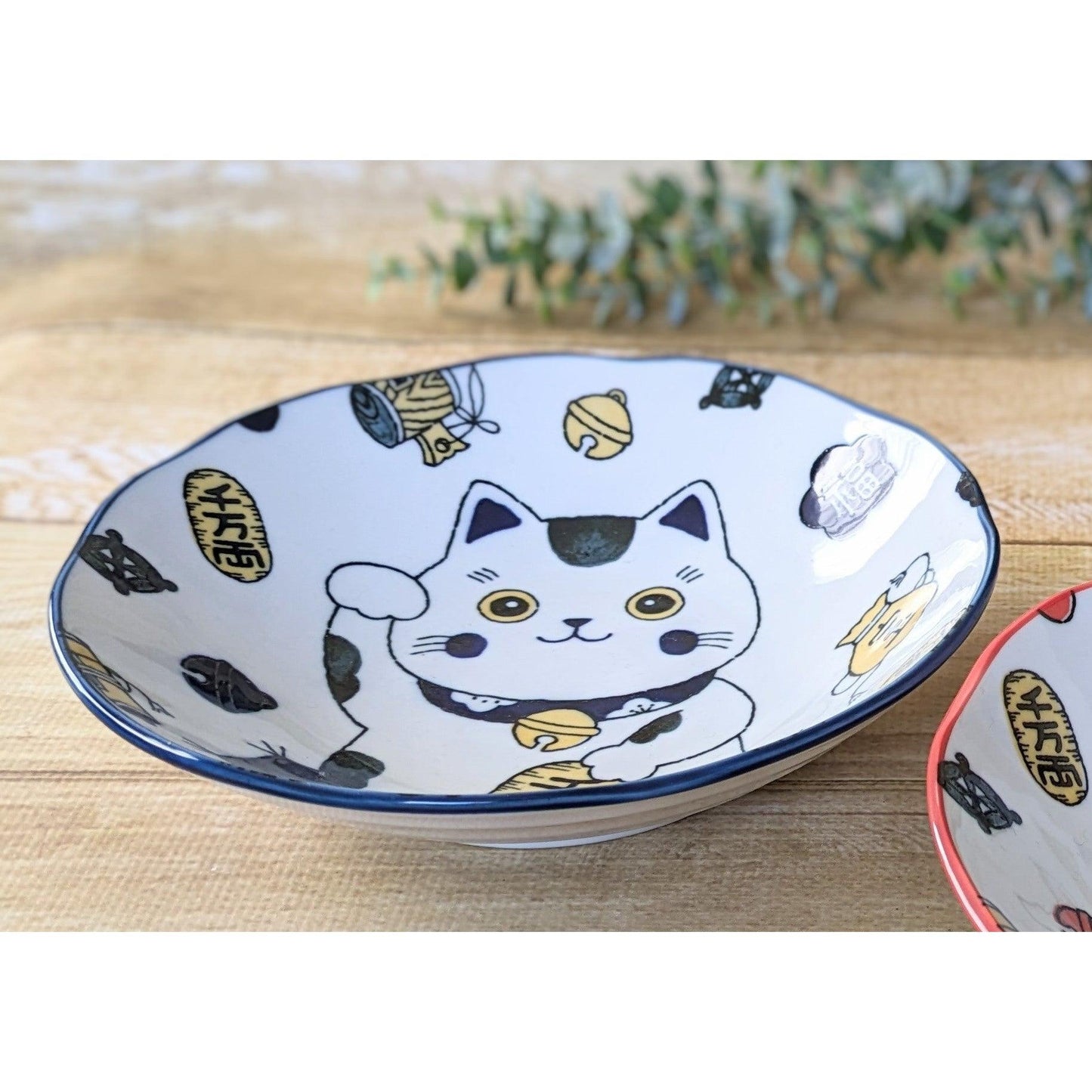 Plates (Waving cat (for good luck) / Navy 8) - ECI Online store│One dollar 100 yen shop