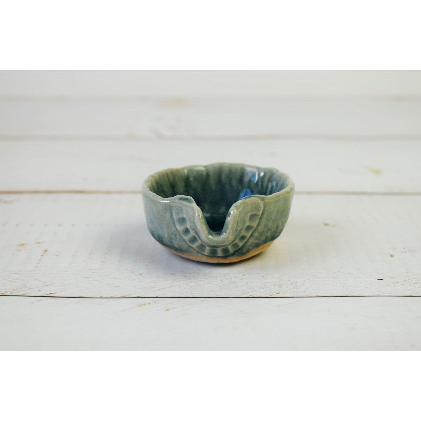 Bowl (Ceramic, Lipped)