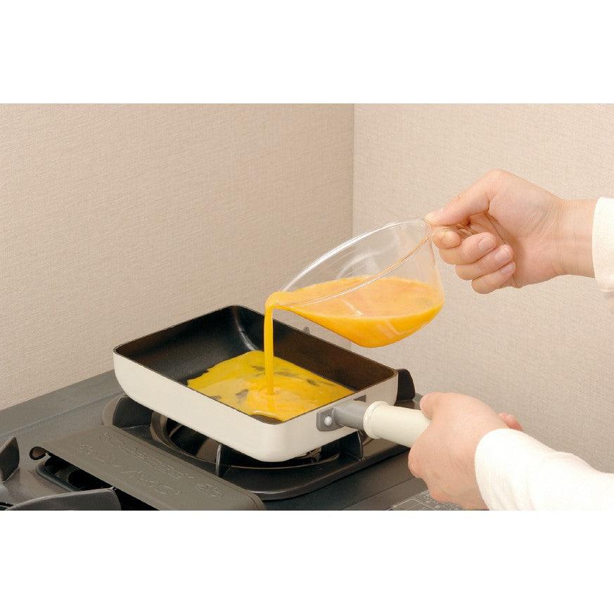 plastic measuring cup - ECI Online store│One dollar 100 yen shop